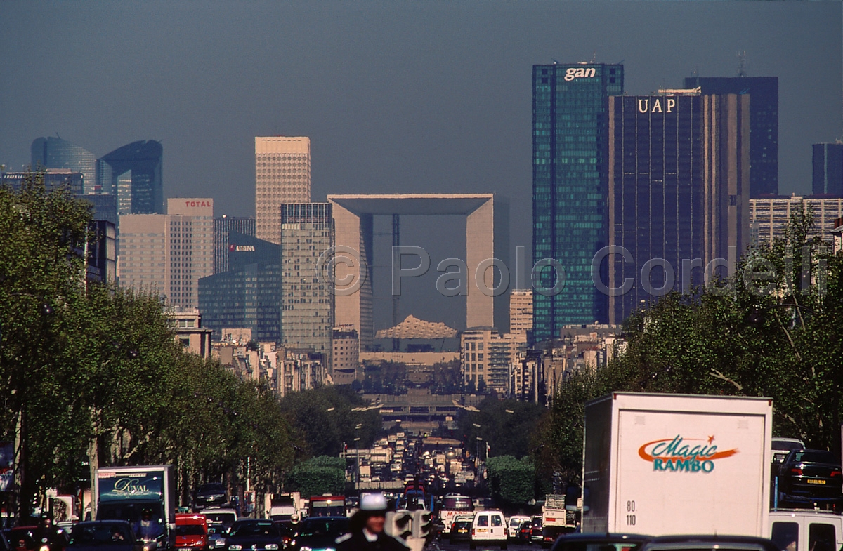 La Dfense, Paris, France
 (cod:Paris 12)
